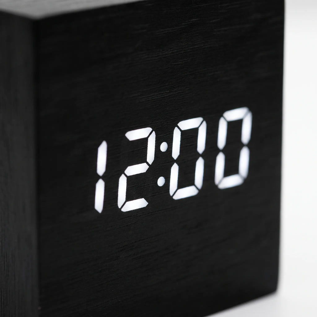 LumiCube - Réveil Numérique Cubique Minimaliste